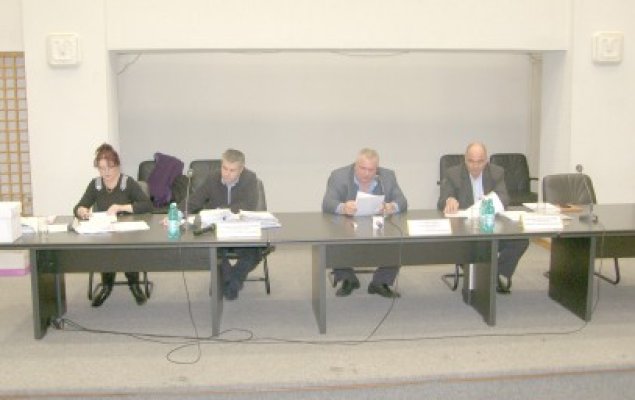 Consilierii au votat majorarea tranşelor la încălzire